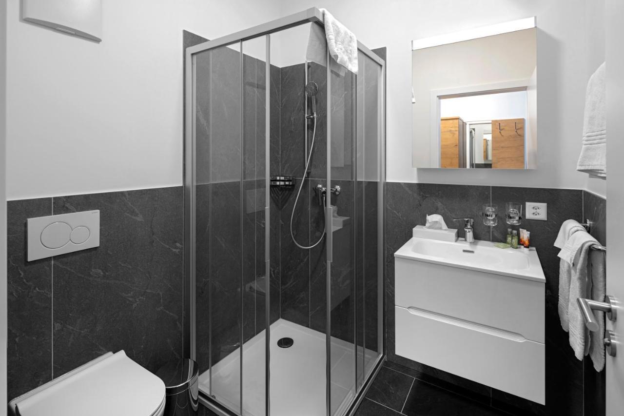 Erschmatt Hotel Roggen מראה חיצוני תמונה